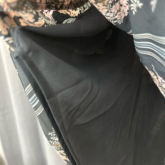 Loft Cami Shell Tank Top Small - Picture 4 of 5